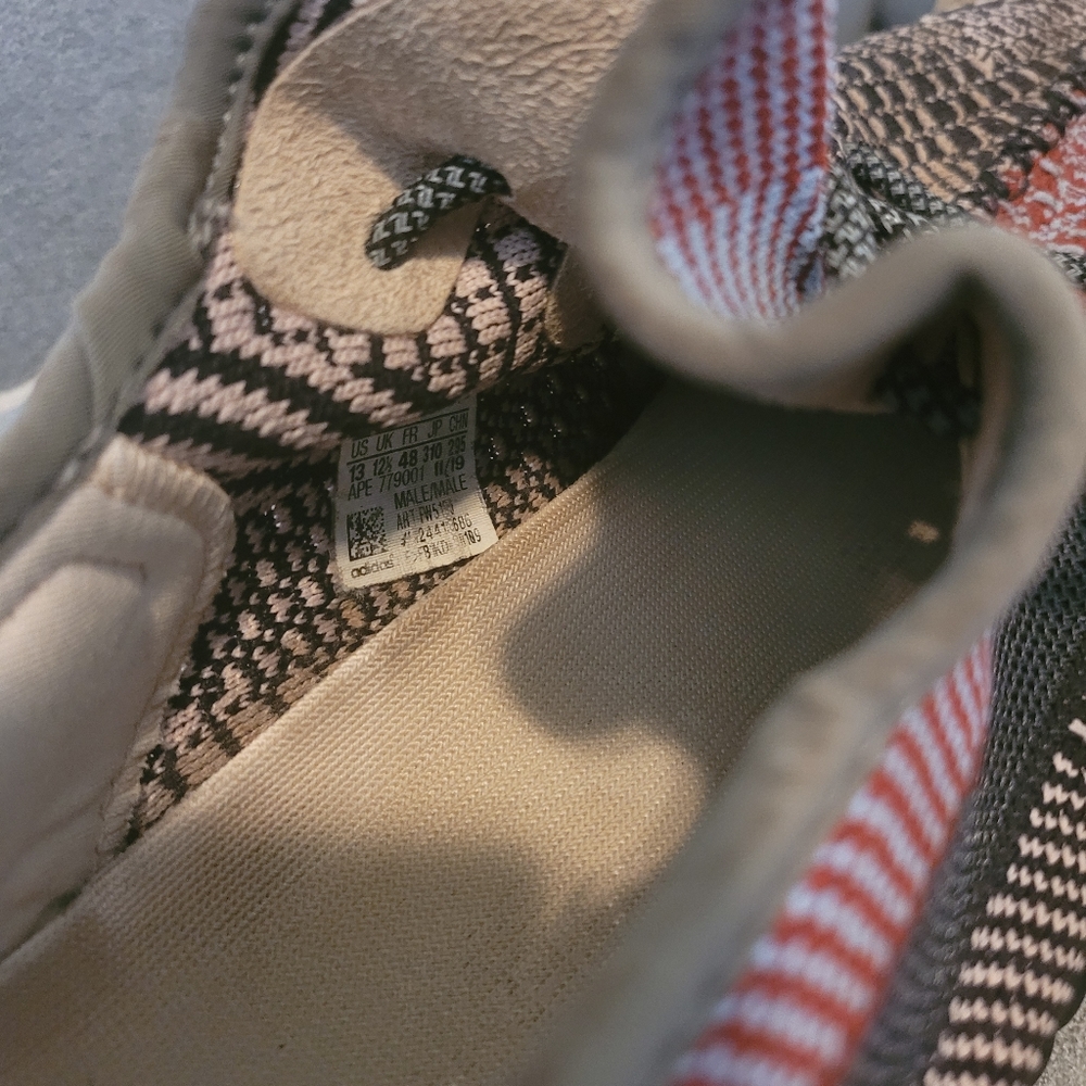 Yeezy boost 350 made by Adidas